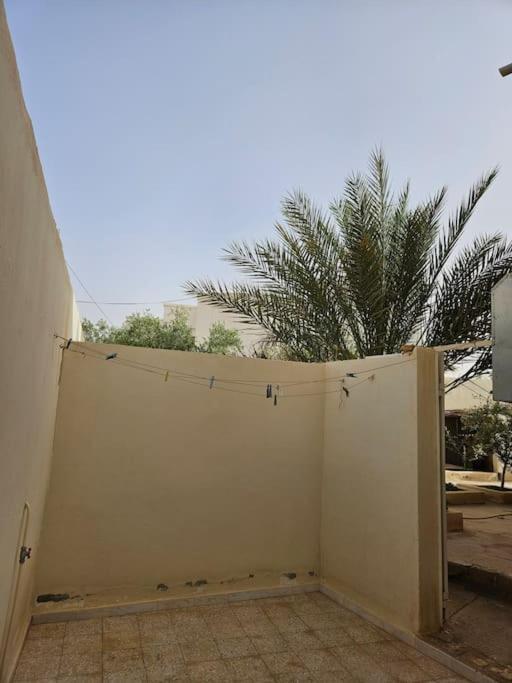 Hadhri Appartement Tozeur Buitenkant foto